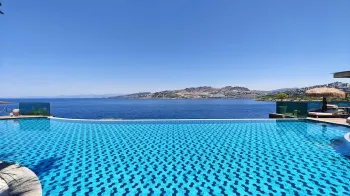 Beach hotel residences for sale in Bodrum Yalikavak